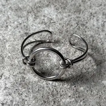 Designed bangle