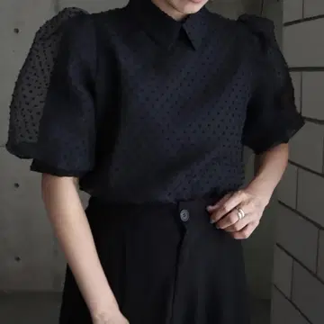 eLLa 도비 도트 반팔 블라우스