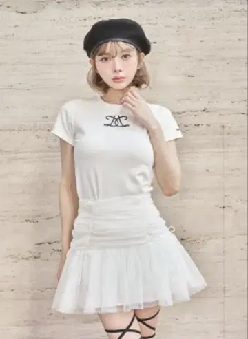 택 포함 새상품 Darich 다리치 자수 로고 티셔츠