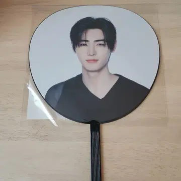 ENHYPEN WALK THE LINE 부채 성훈