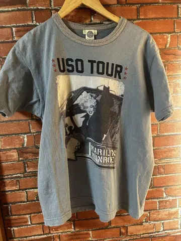 마릴린 먼로 USO TOUR 티셔츠 L 사이즈 토이즈 맥코이 스카이블루