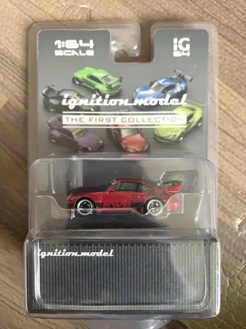 이그니션 모델 포르쉐 RWB 993 레드 메탈릭 1/64