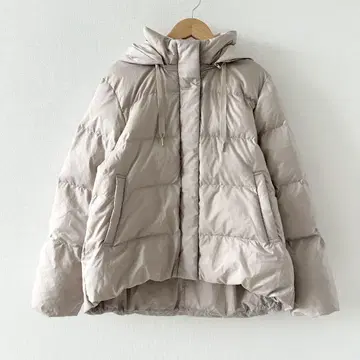 2024 AW 23구 시레 타프타 컴팩트 다운 코트 베이지 38