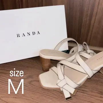 [새상품급] RANDA 아이보리 뮬 M 사이즈