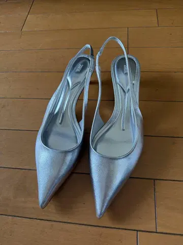 ZARA 샌들 뮬 38 실버