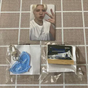 TREASURE 캡슐 토이 트레카