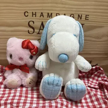 스누피와 키티 고디바