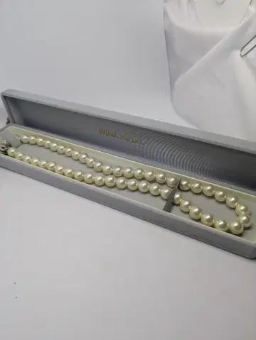 WINK PEARL 화이트 펄 목걸이 케이스 포함