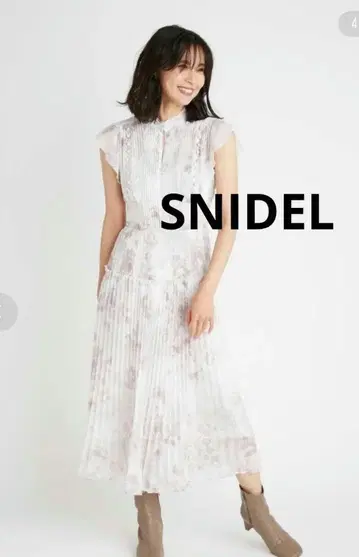 SNIDEL 플리츠 프린트 원피스 스나이델
