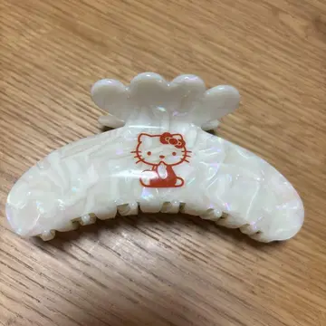 POTETE 헬로키티 헤어 클립
