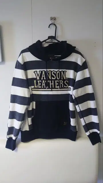 vanson 보더 후드티 자수 원스타 L