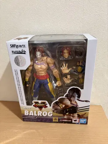 스트리트 파이터 발로그 S.H.Figuarts 피규어 11250