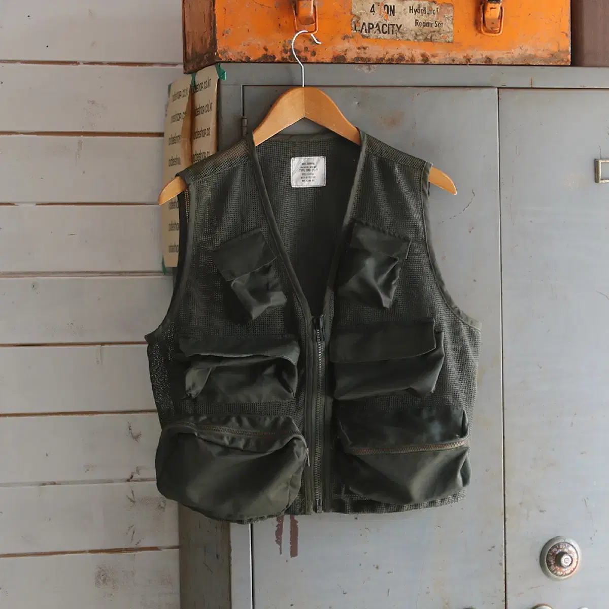 人気定番，SALE】 UVU TRAINING VEST 紫外線 トレーナー ベスト