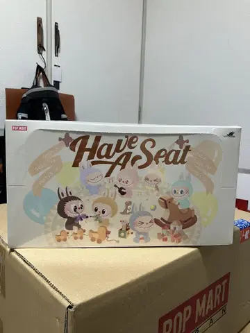 LABUBU THE MONSTERS Have A Seat 봉제 인형