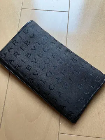 BULGARI 로고 블랙 장지갑