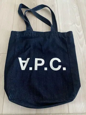 A.P.C. 데님 토트백