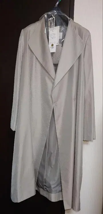 [미사용 새상품] HANAE MORI 실크 코트