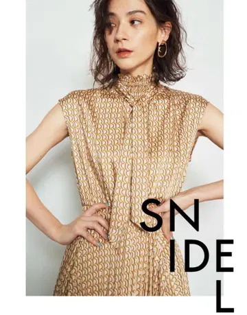 스나이델 SNIDEL 슬리브리스 원피스 snidel