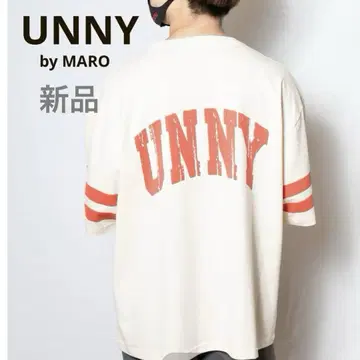 UNNY by MARO 백 아치 로고 풋볼 티셔츠