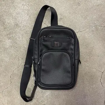 HUGO BOSS 휴고보스 원 숄더백 블랙