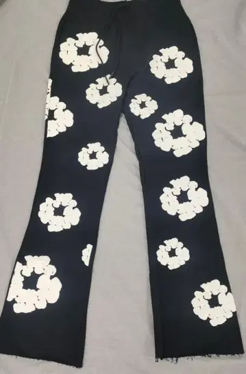DENIM TEARS 프린트 아메리칸 하이스트릿 마이크로 플레어 팬츠 M