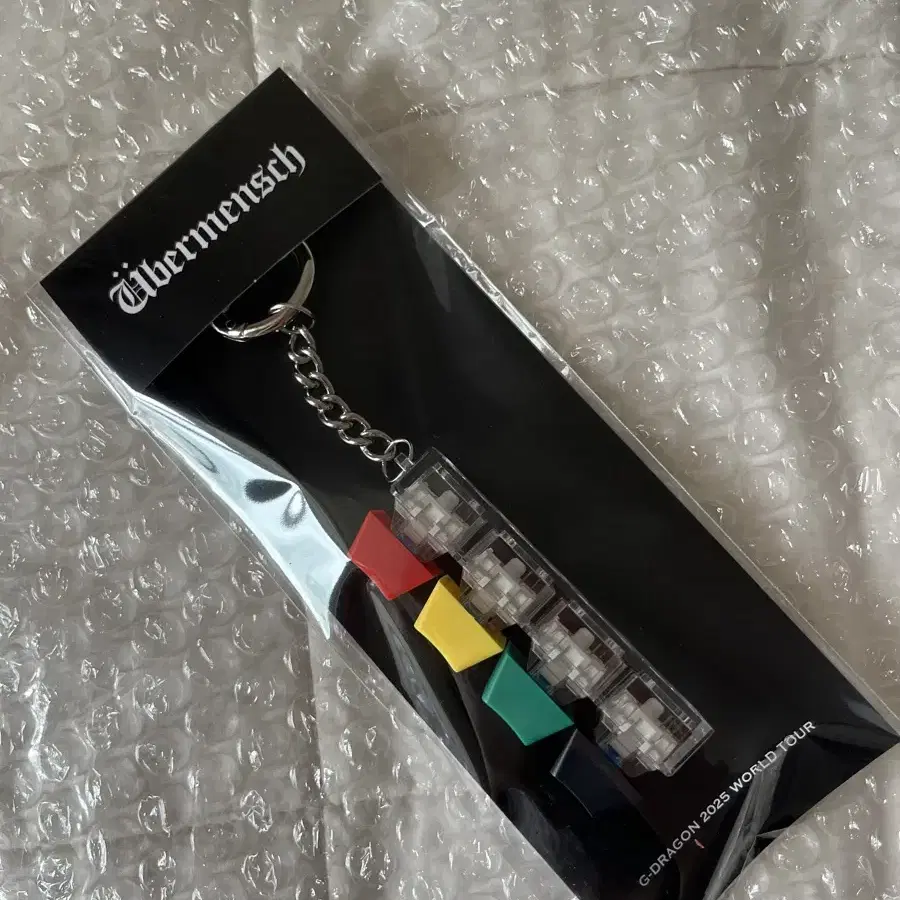 G-DRAGON | 지드래곤 G-dragon MD Goods Keycap Keyring on