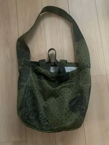 paria farzaneh 숄더백
