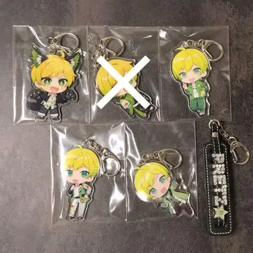 AMPTAK  아크릴 키링