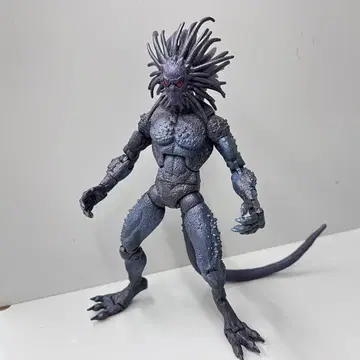 토이비즈 블랙 하트 마블 레전드