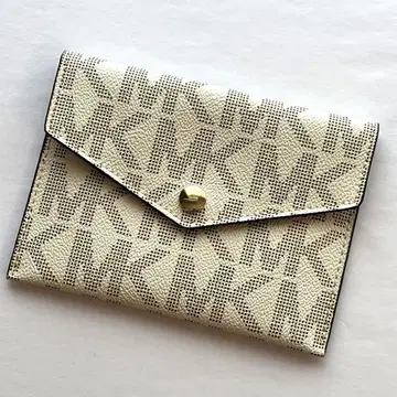 새상품급 마이클코어스 파우치 화이트 계열 가죽 Michael Kors