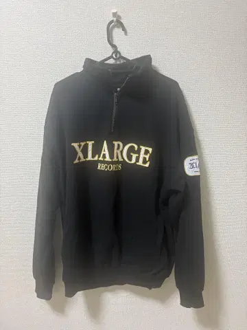 XLARGE 블랙 집업 맨투맨