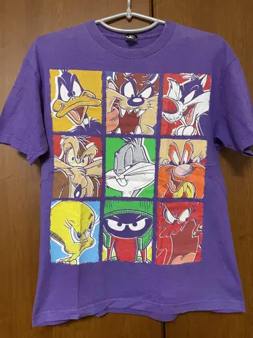 LOONEY TUNES 캐릭터 티셔츠 L 사이즈
