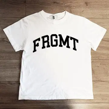 FRAGMENT UNIVERSITY 화이트 티셔츠 S