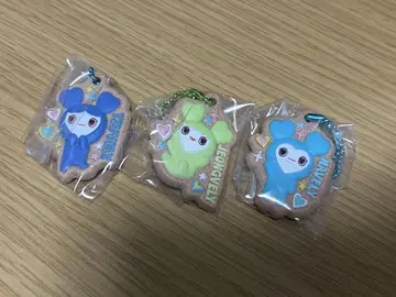 TWICE LOVELYS 비스킷&참 묶음 판매
