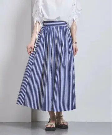 [ 새상품급 ] 유나이티드 애로우즈 스트라이프 개더 플레어 스커트 38