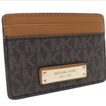 새상품급 마이클코어스 카드 케이스 시그니처 MICHAEL KORS
