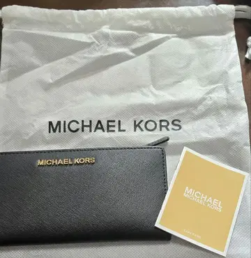 MICHAEL KORS 블랙 장지갑