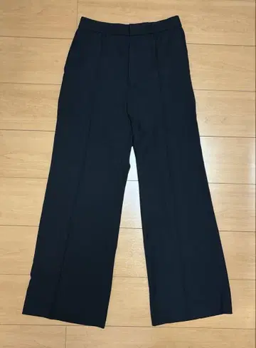 LOWRYSFARM 플레어 팬츠 블랙