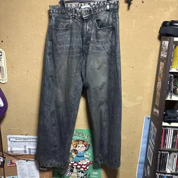 MYM 그레이 VINTAGE 워싱 CURVED DENIM