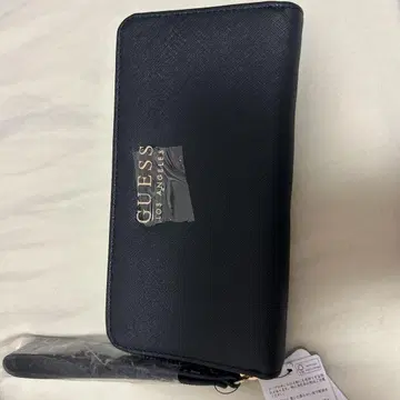 GUESS 블랙 장지갑