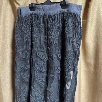 아메리빈티지 MEDI EMBROIDERY TULLE PANTS