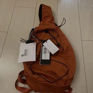 C.P COMPANY 숄더백