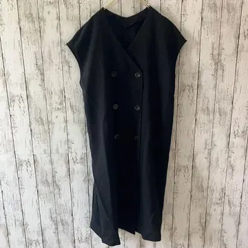 [ SALOON ] 슬리브리스 원피스 F 사이즈 블랙 프론트 버튼
