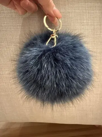 훌라 FURLA 다크 블루 퍼 키링