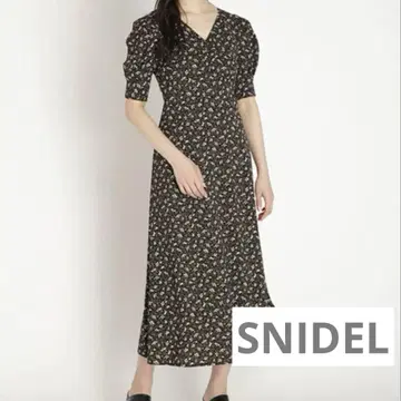 스나이델 꽃무늬 롱 원피스 퍼프 슬리브 백리본