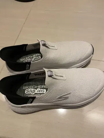SKECHERS Slip-Ins 화이트 스니커즈