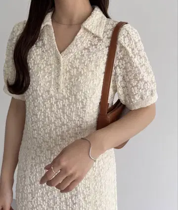 callautia 꽃무늬 컷 레이스 폴로 원피스 (페이 원피스 세트)