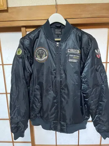 MILITARY 블랙 MA-1 플라이트 자켓