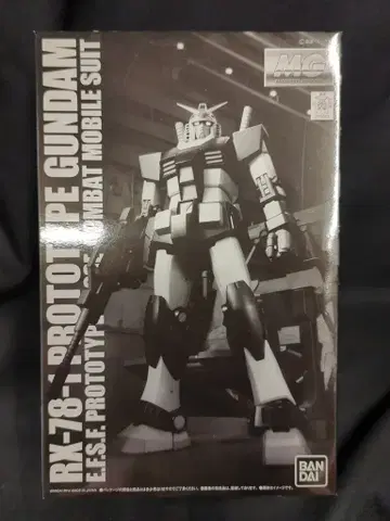 반다이 MG 1/100 기동전사 건담 RX-78-1 프로토타입 건담
