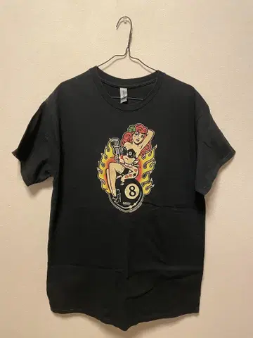 Gildan 핑업 걸 티셔츠 L 사이즈 블랙